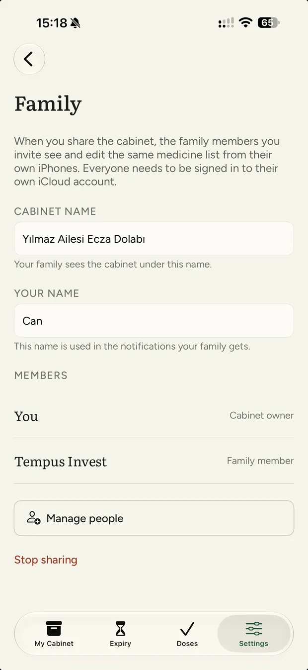 Family screen: people sharing the cabinet and their roles
